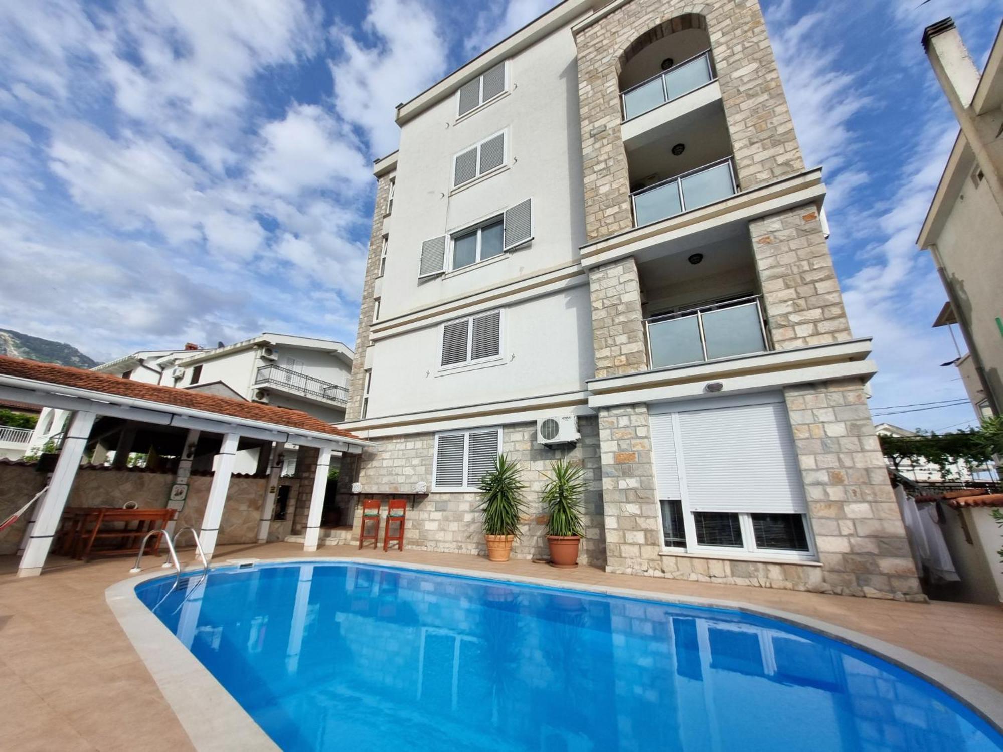 Mila & Aleksandr Apartments Будва Экстерьер фото