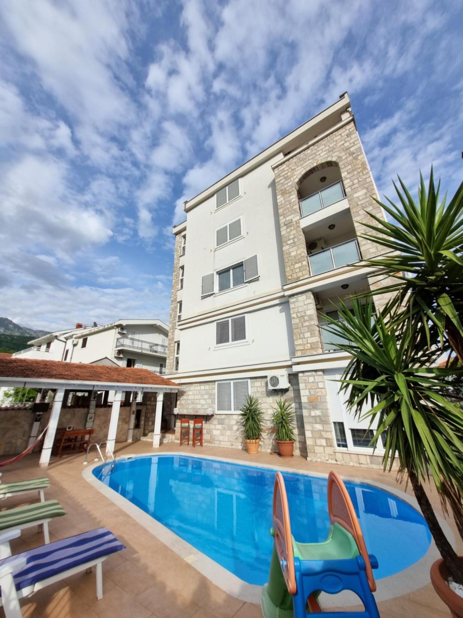 Mila & Aleksandr Apartments Будва Экстерьер фото